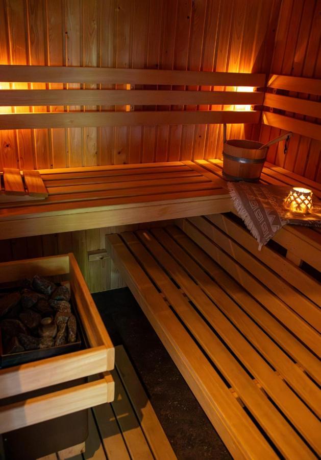 B&B Joli Met Prive Wellness Wemeldinge Exteriér fotografie